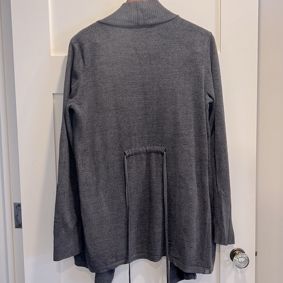 Barefoot dreams cosy chic cardigan - Picture 4 of 5